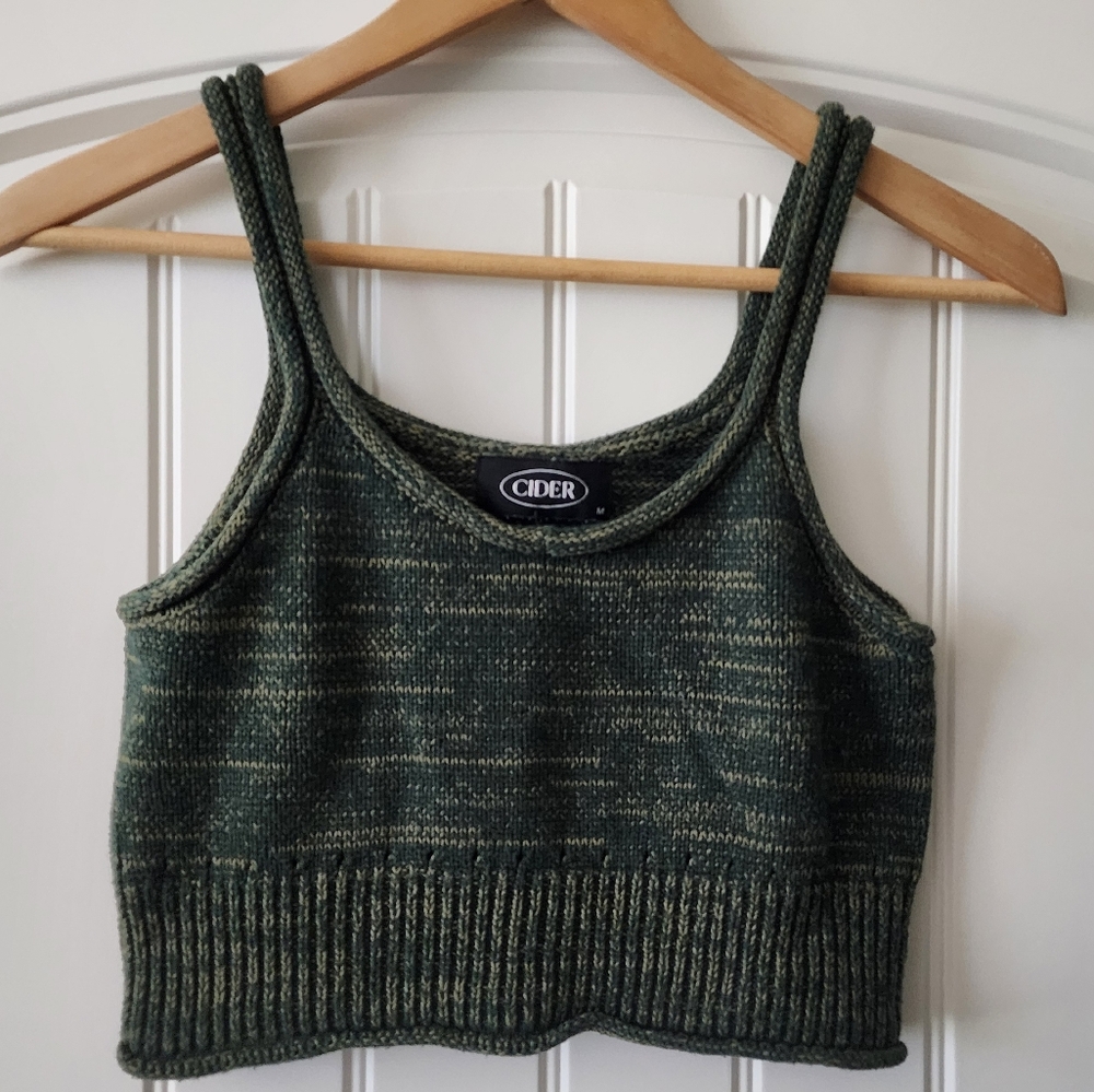 CIDER Green Knit Crop Top MEDIUM